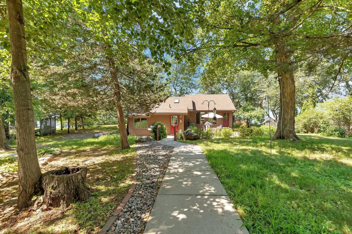 11587 Kimball AVE NW, Annandale, MN 55302