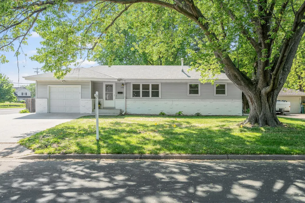 2701 Jersey AVE N, Crystal, MN 55427