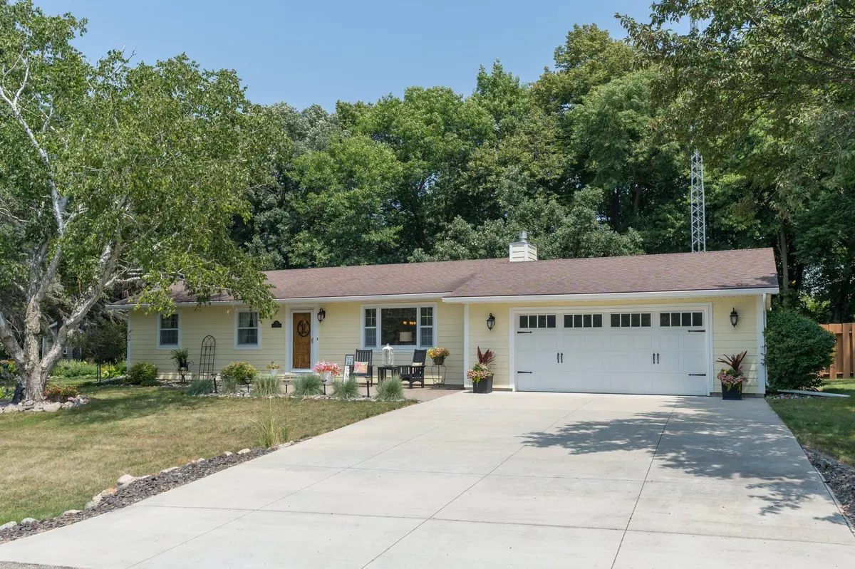 510 River Hills RD, Mankato Twp, MN 56001