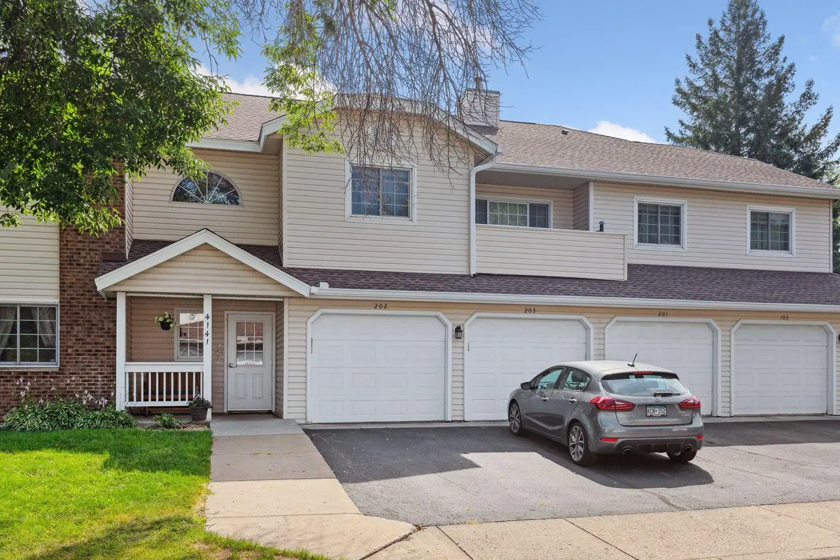 4141 3rd ST NE #201, Columbia Heights, MN 55421
