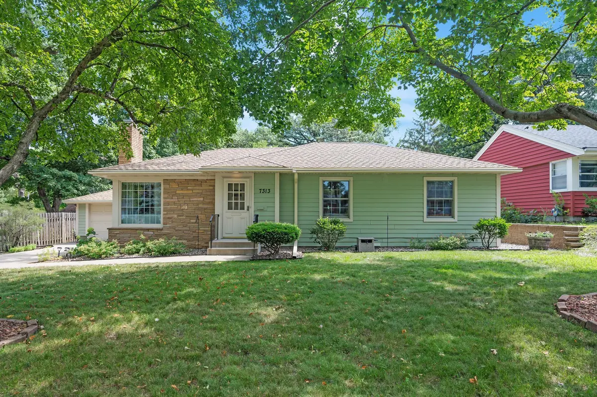 7313 Girard AVE S, Richfield, MN 55423