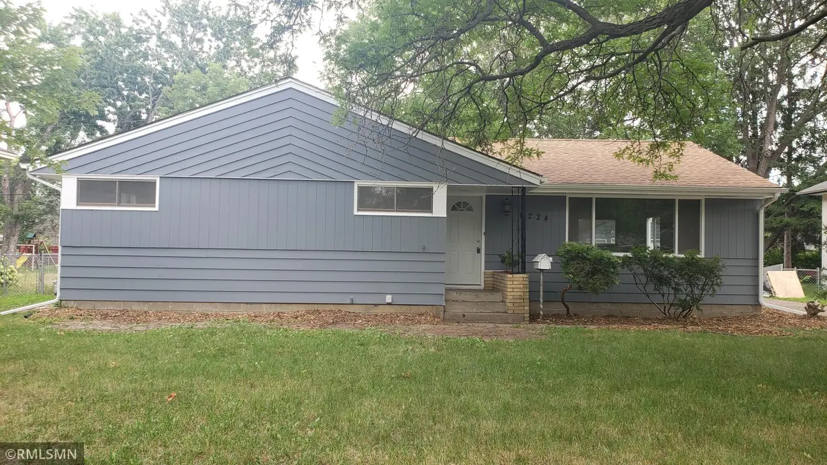 6224 Lee AVE N, Brooklyn Center, MN 55429