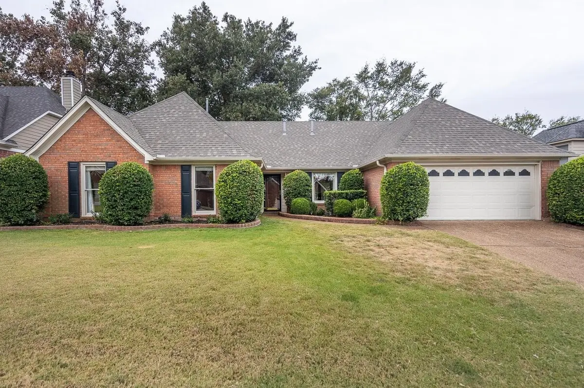8807 BREDBURY CV, Cordova, TN 38016