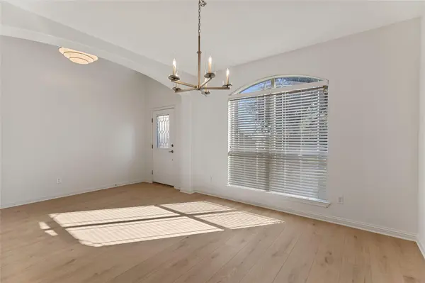 299 Limestone TRL, Austin, TX 78737