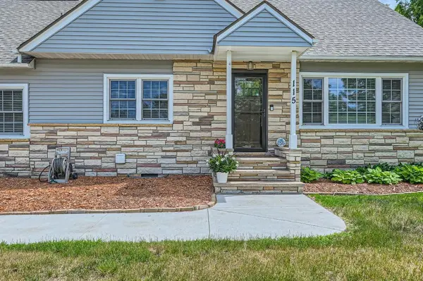 115 Mission RD W, Bloomington, MN 55420