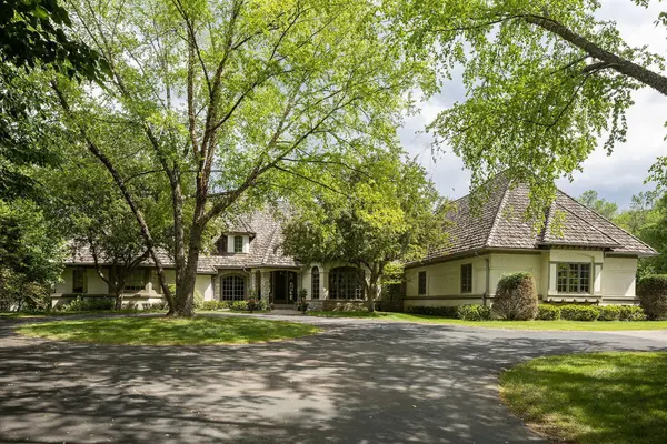 1000 Old Crystal Bay RD, Orono, MN 55391