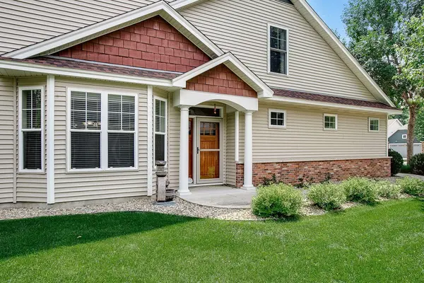 5244 108th AVE N, Brooklyn Park, MN 55443