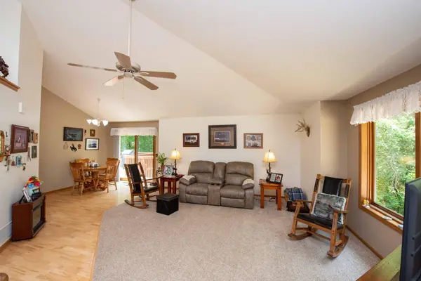 4456 224th AVE NE, East Bethel, MN 55011