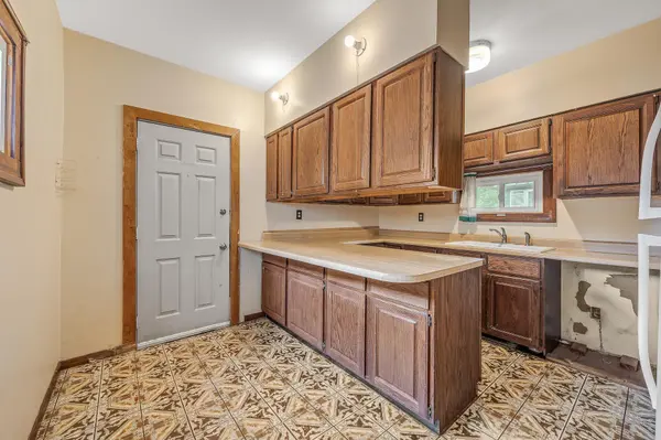 1910 Buchanan ST NE, Minneapolis, MN 55418