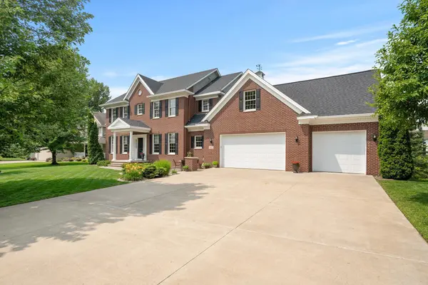 1493 Osprey CT, Lino Lakes, MN 55038