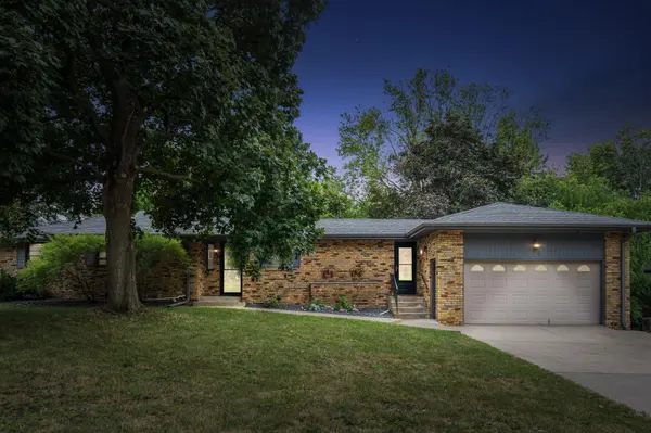 774 Randy AVE, Shoreview, MN 55126