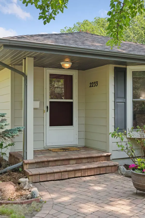 2233 Jersey AVE S, Saint Louis Park, MN 55426