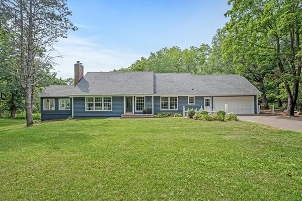 9426 Lansing AVE N, Grant, MN 55082