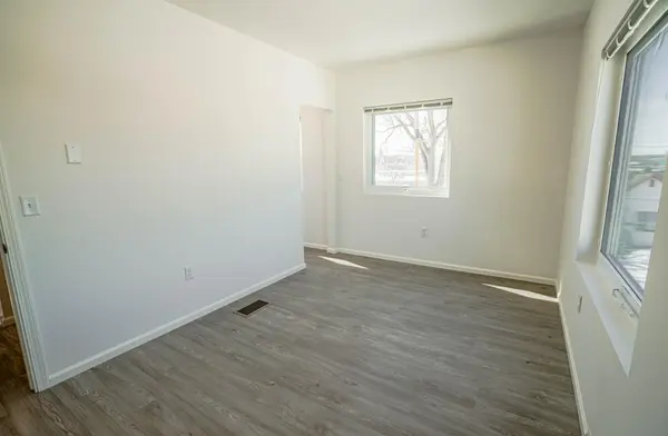 421 N Rivoli, Saint Paul, MN 55130