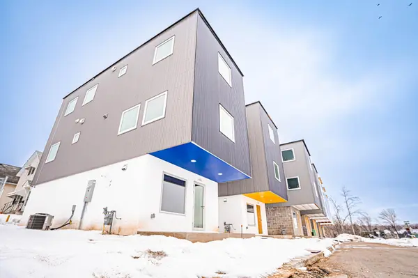 433 N Rivoli, Saint Paul, MN 55130