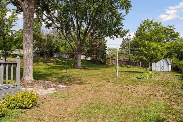1510 Constance DR W, Golden Valley, MN 55422