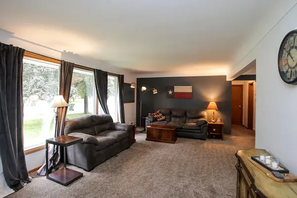 1055 Jefferson ST SE, Hutchinson, MN 55350