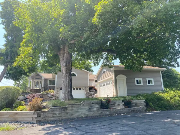 4398 Wilshire BLVD,  Mound,  MN 55364