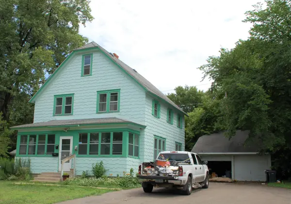 1080 Mackubin ST,  Saint Paul,  MN 55117