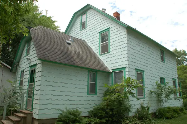 1080 Mackubin ST, Saint Paul, MN 55117