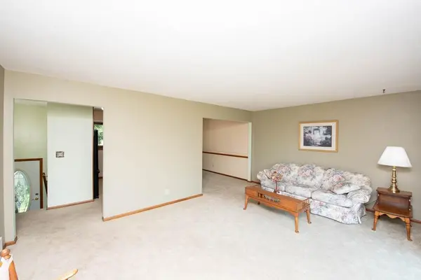 8138 Henslowe AVE S, Cottage Grove, MN 55016