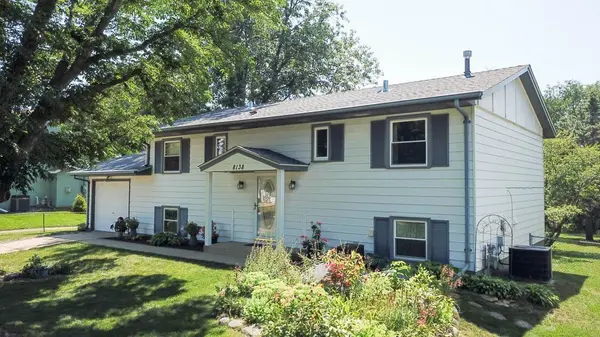 8138 Henslowe AVE S, Cottage Grove, MN 55016