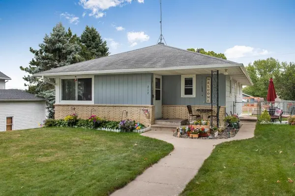 217 High AVE, Wanamingo, MN 55983