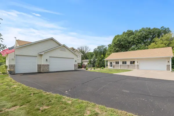 3942 221st AVE NE, East Bethel, MN 55011