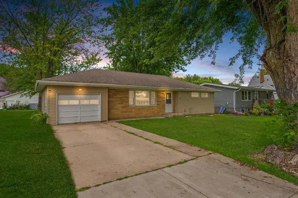 514 Arnold ST, West Concord, MN 55985