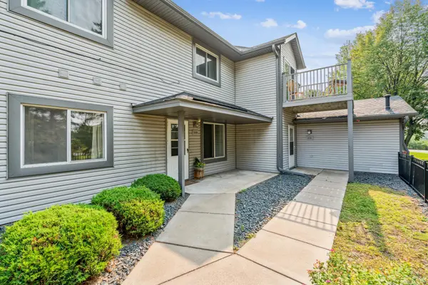 3149 Manitou DR #14, White Bear Lake, MN 55110