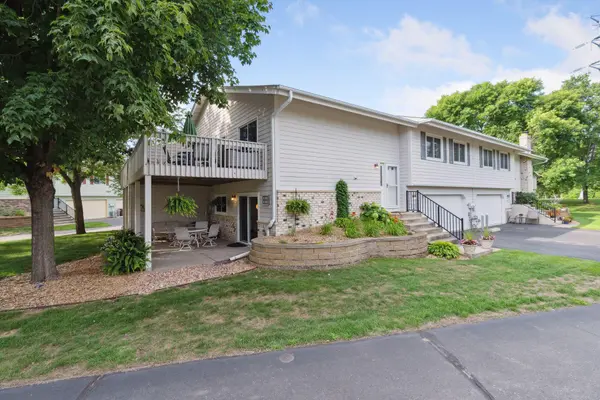 11166 Xavier CT, Bloomington, MN 55437