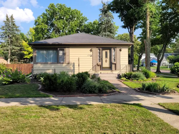 1703 N 2nd ST, Mankato, MN 56001