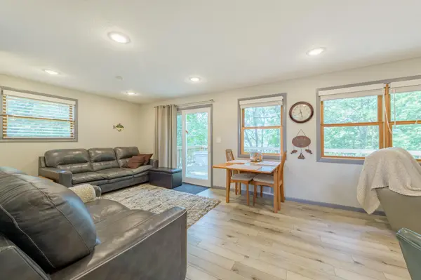 1607 Larson DR, Arthur Twp, MN 55051