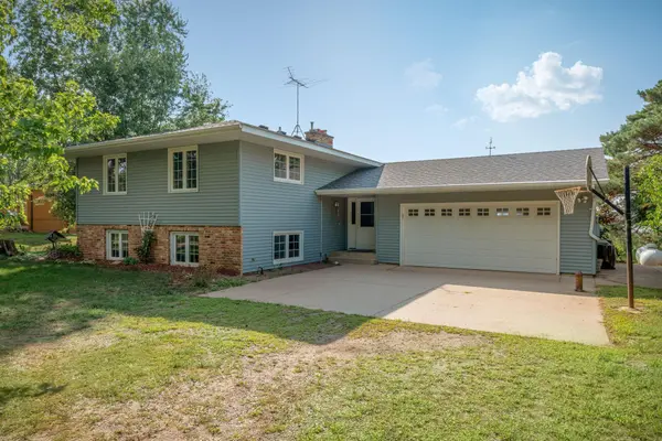 2391 Kimball AVE NW, Annandale, MN 55302