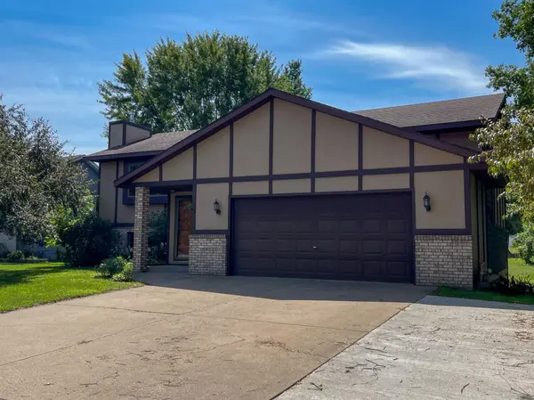 902 4th AVE NE, Little Falls, MN 56345