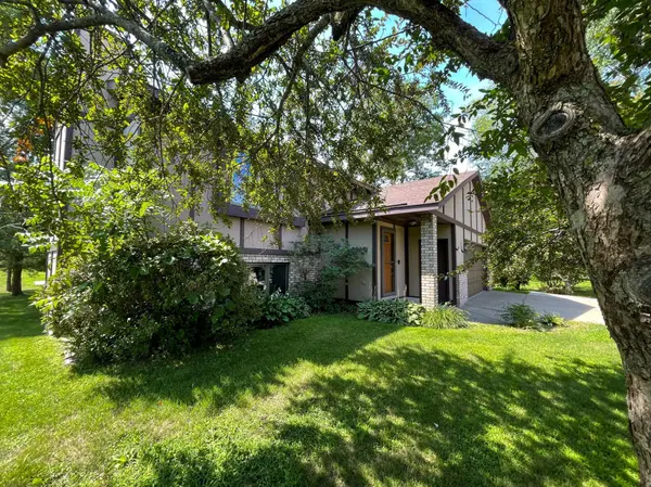 902 4th AVE NE, Little Falls, MN 56345