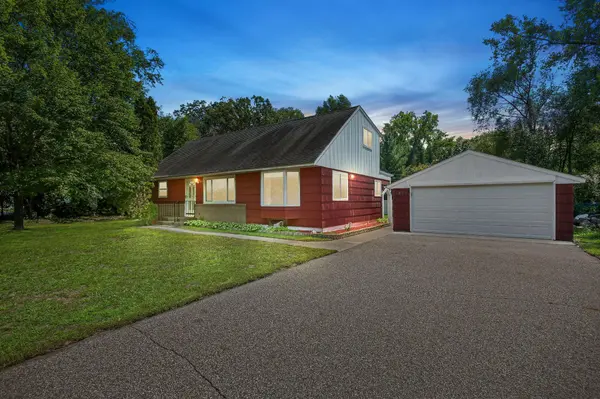 2624 Hillview RD, Mounds View, MN 55112