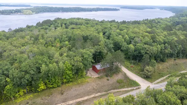 49739 Larch AVE, Shamrock Twp, MN 55760