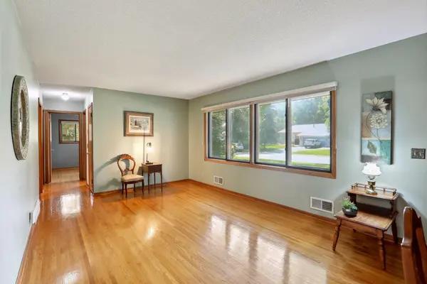 12347 Gladiola ST NW, Coon Rapids, MN 55433