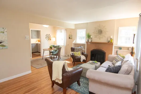 1011 Carney AVE, Mankato, MN 56001