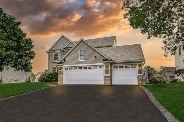 2002 112th CIR NE, Blaine, MN 55449