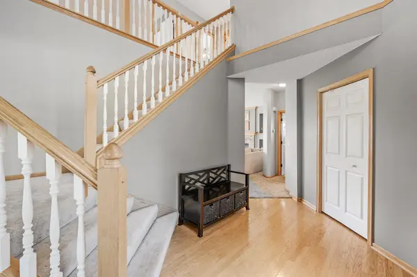 2002 112th CIR NE, Blaine, MN 55449