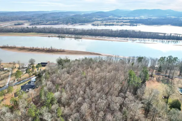 50 Hiwassee Circle, Decatur, TN 37322
