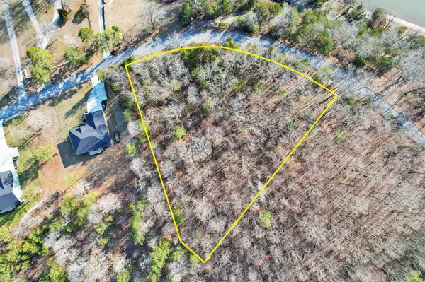 50 Hiwassee Circle,  Decatur,  TN 37322