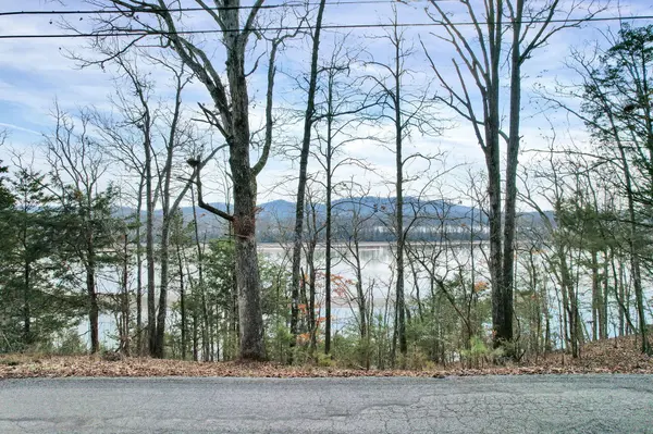 50 Hiwassee Circle, Decatur, TN 37322