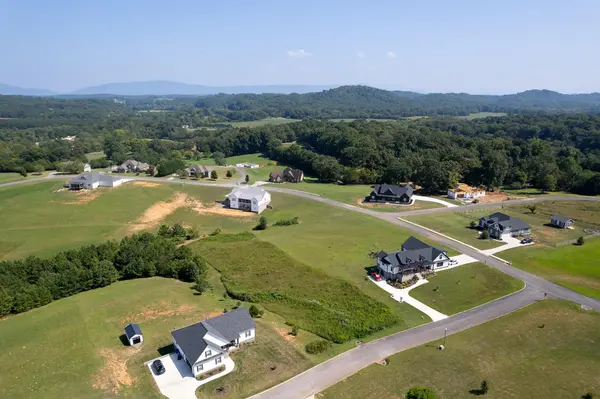 30 Karen Lane #NE, Charleston, TN 37310