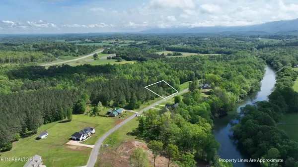 223 Rivers Edge Lane, Benton, TN 37307