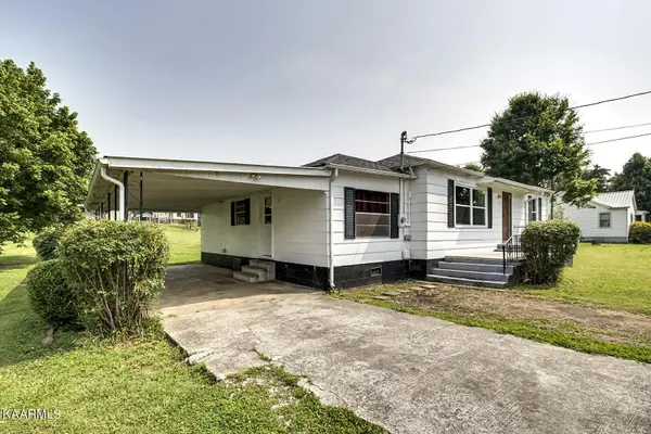 16 Nancy St, Englewood, TN 37329