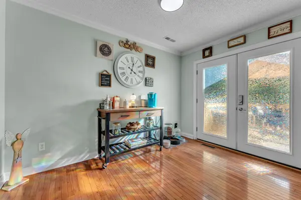 191 Maple Crest Circle #NW, Charleston, TN 37310