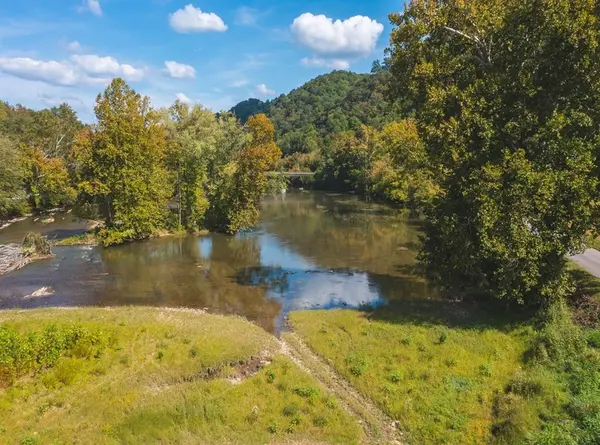 215 Ed Hollow Road, Eidson, TN 37731